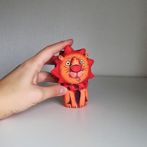 Solar Lion Figure