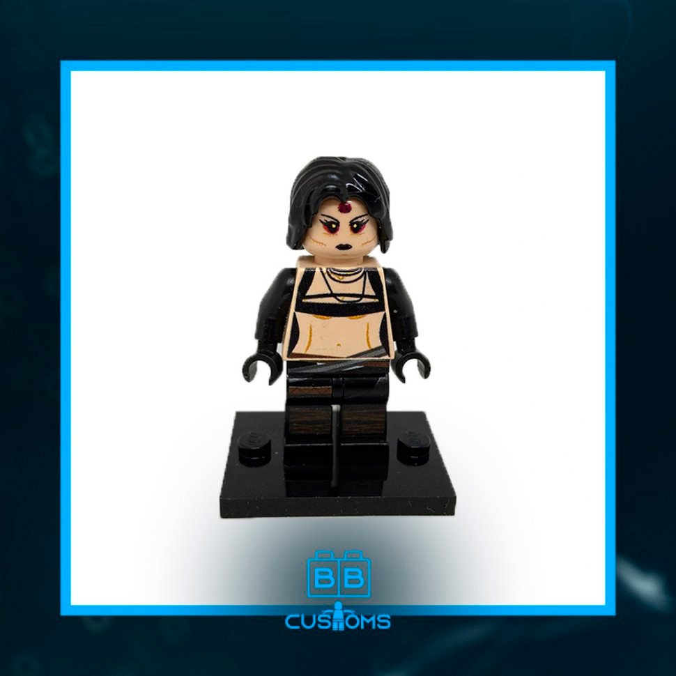 Sci-Fi Dark Alien Apprentice Minifigure