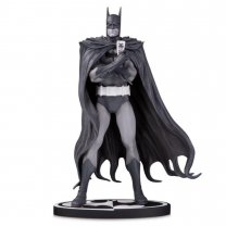 McFarlane Toys DC Multiverse: Batman: The Killing Joke - Batman B&W Figure