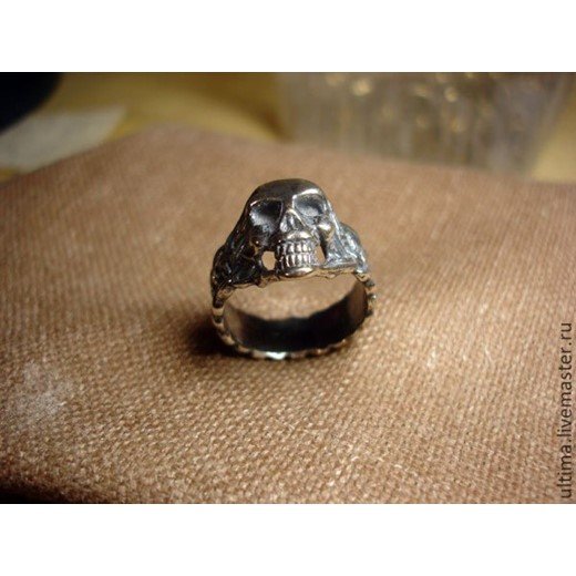 Handmade Skull V.2 Ring