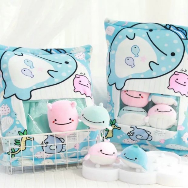 Snack Bag Plush Pillow (A Blue)