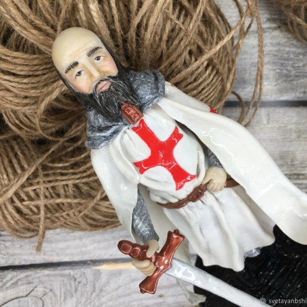 Jacques de Molay Figure