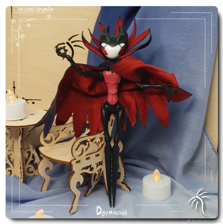 Hollow Knight - Troupe Master Grimm Figure