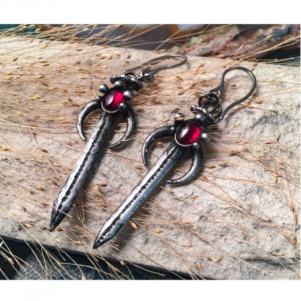 Swords without Hilt Earrings