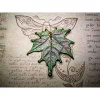 Gradient Green Maple Leaf Pendant Necklace
