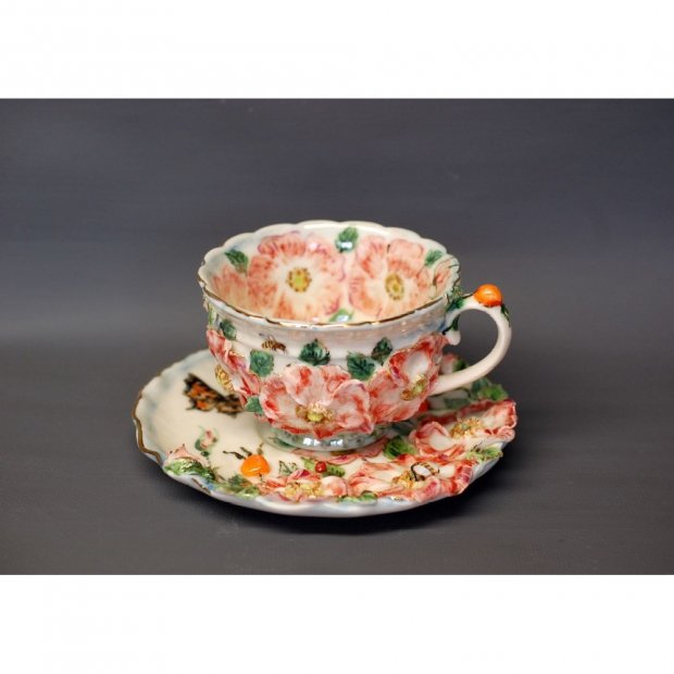 Rose Hip Mug With Saucer