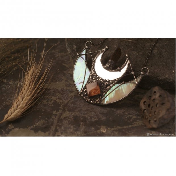 Double Crescent Necklace