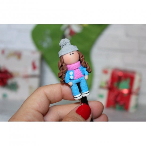 Doll In Warm Clothes Spoon With Decor