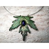 Green-gold Maple Leaf With Eye Pendant Necklace