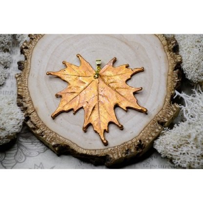 Red Maple Pendant Necklace