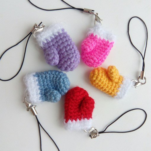 Mitten Keychain