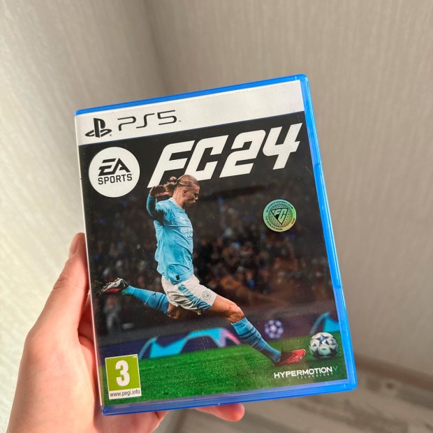 FC24 PS5 Game