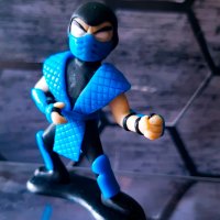 Mortal Kombat - Sub Zero Figure