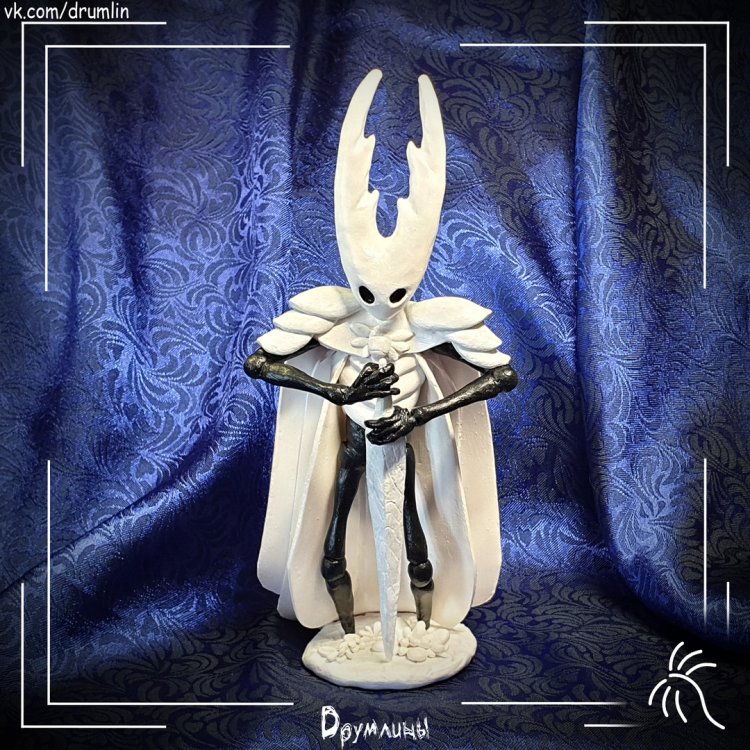 Hollow Knight - Pure Vessel Figure