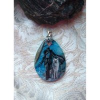 Game Of Thrones - Jon Snow With Ghost Pendant Necklace