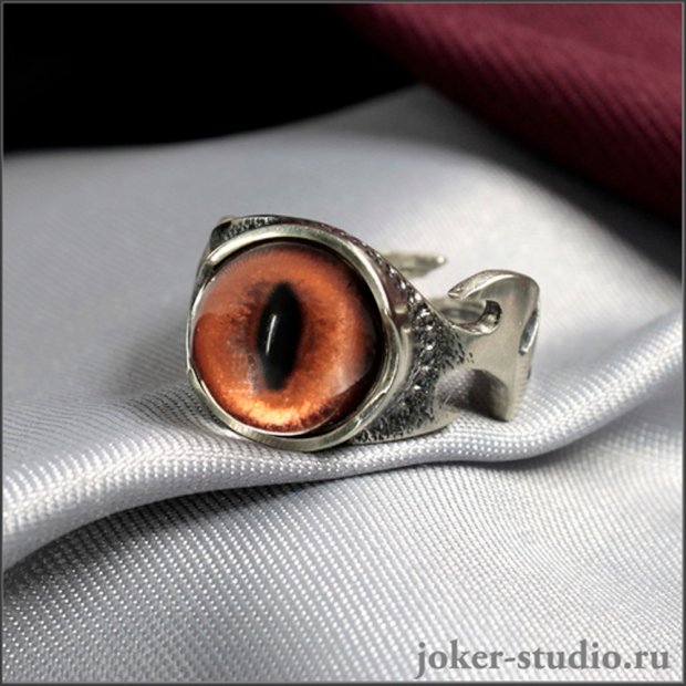 Fox Eye Ring