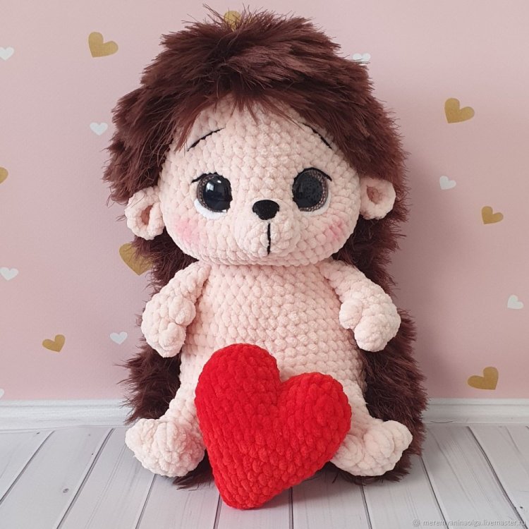 Hedgehog With Heart Plush Toy