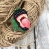 Toothy Blackberry Brooch