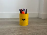 Radioactive Barrel Pen Holder