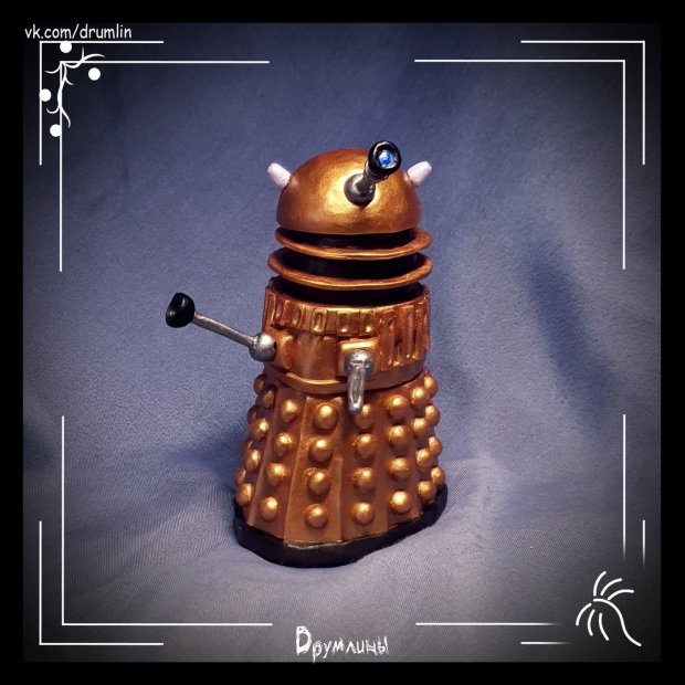 Doctor Who - The Bronze Dalek Figure