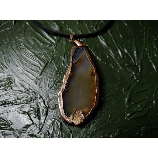 Slice Of Agate Pendant Necklace