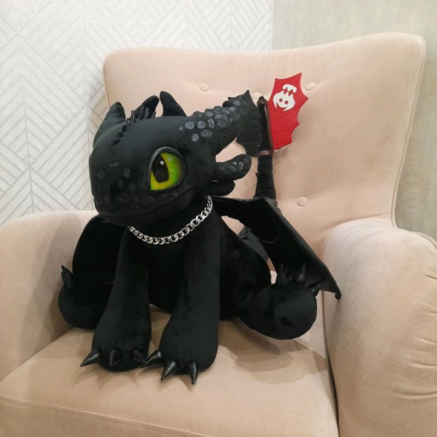 How to Train Your Dragon - Night Fury (Toothless) Plush Toy Big Size