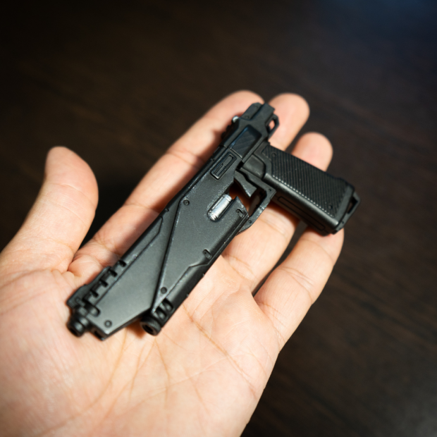 Westar 35 Blaster Pistol Miniature 1:2 Scale | Star Wars Replica Prop