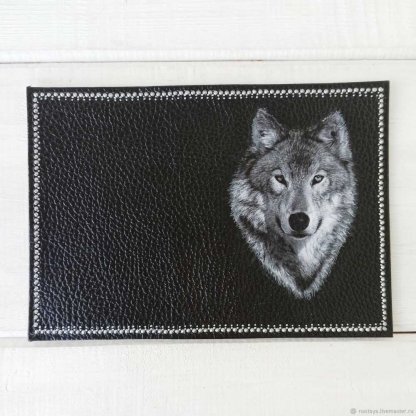 Wolf V.2 Passport Cover