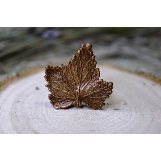 Currant Leaf Ring