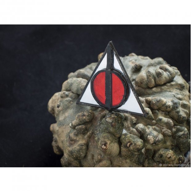 Harry Potter - Deathly Hallows Brooch