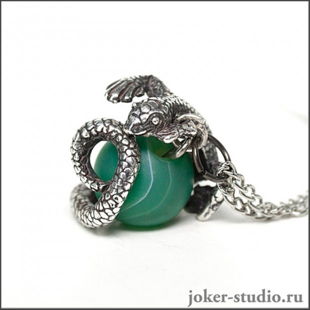 Salamander with Beads Pendant