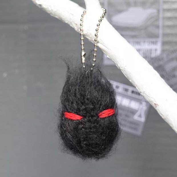 Madness Combat - Auditor Keychain