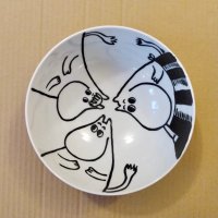 The Moomins - Circle of Family (Black and White) Bowl