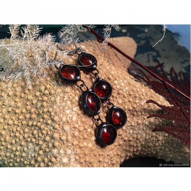 Pomegranate Earrings