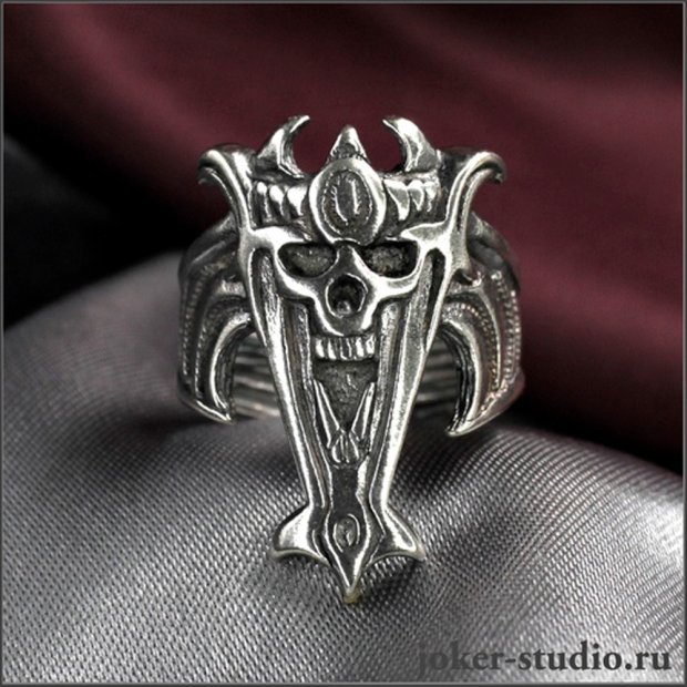 Shield of Tanata Ring