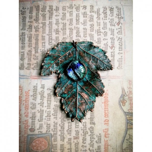 Blue Physocarpus Opulifolius With Eye Pendant Necklace