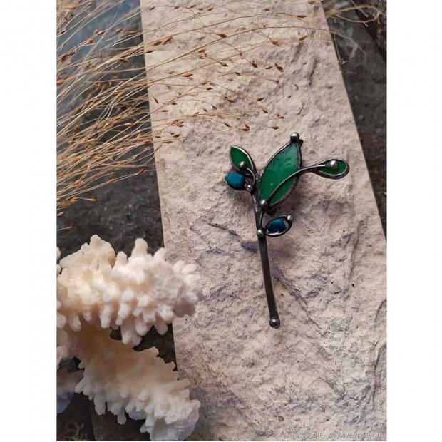 Turquoise Flower Brooch