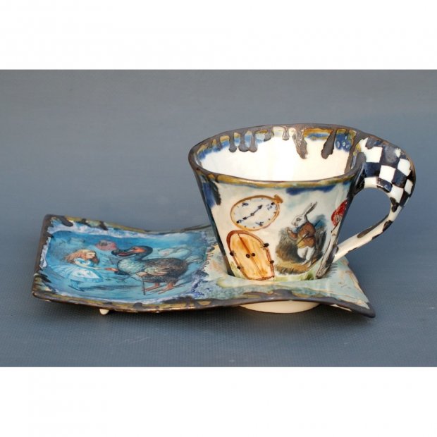 Alice In Wonderland - Travel To Wonderland Mug With Saucer