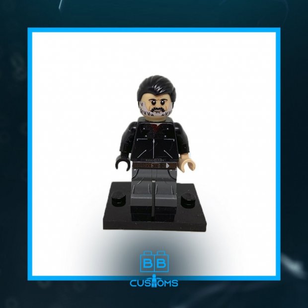 Baseball Bat Warlord Minifigure