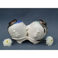 Kiss Vase