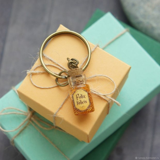Harry Potter - Felix Felicis Keychain