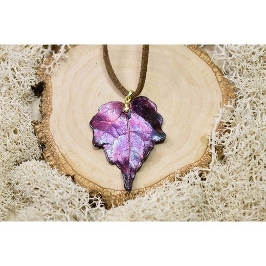 Ivy Leaf Pendant Necklace