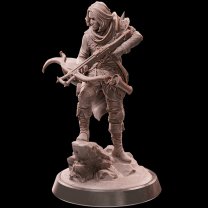 Huntress with crossbow Figure (Unpainted)