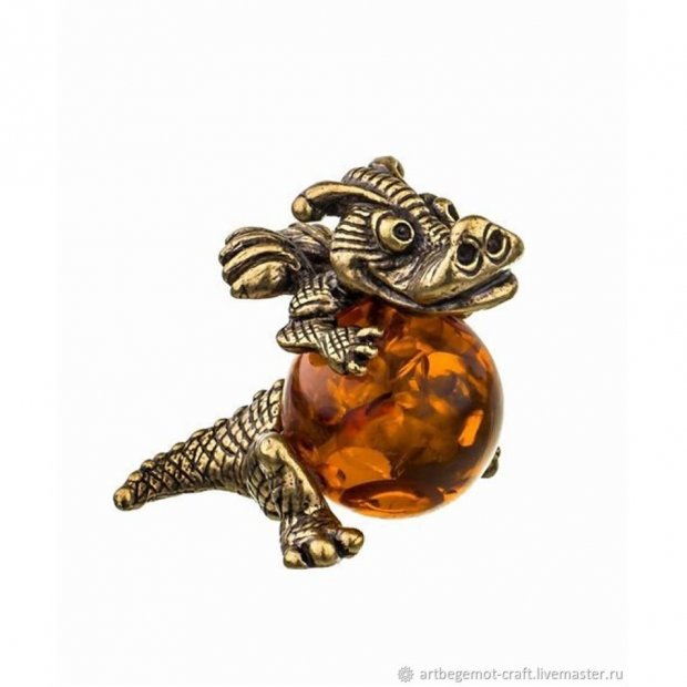Fat Dragon Figure