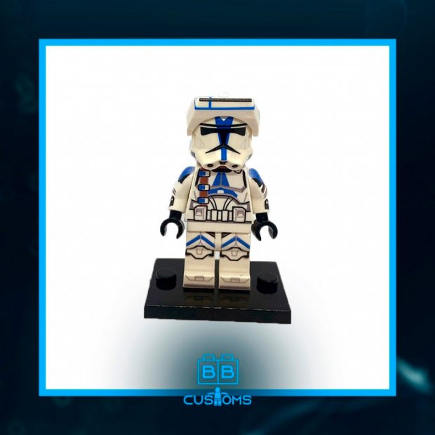 Elite Battle Commander Minifigure