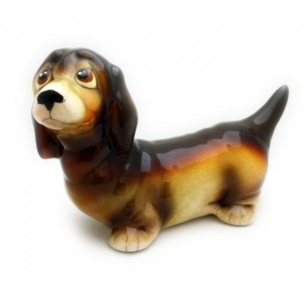 Big-eyed Dachshund Figure