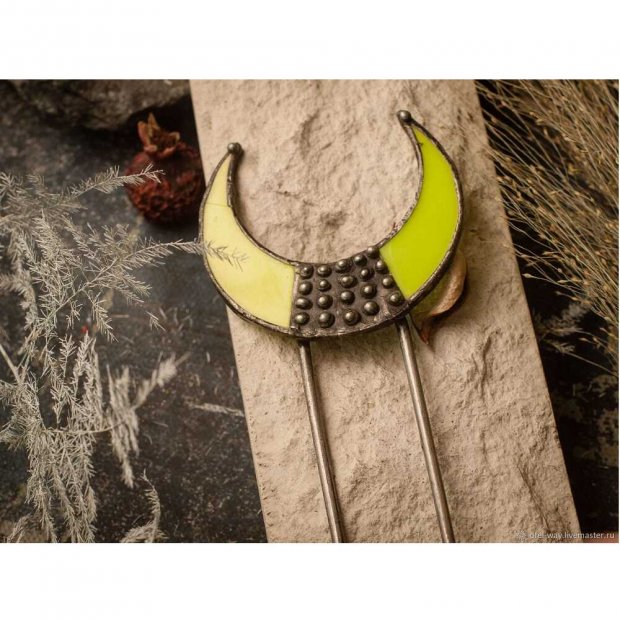Yellow Moon Hair Comb