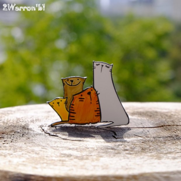 Four Cats Brooch