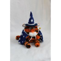 Tiger Wizard (22 cm) Plush Toy