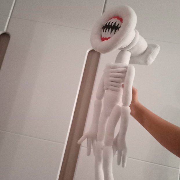 Mother Megaphone Plush Toy (80 cm)
